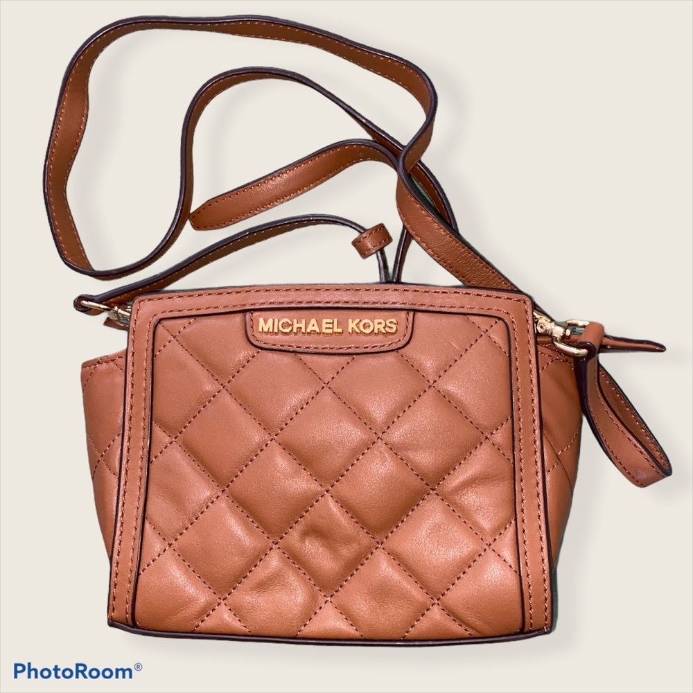 MK cross body purse